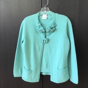 Chanel cashmere set with 7 Flower Pins. Beautiful.